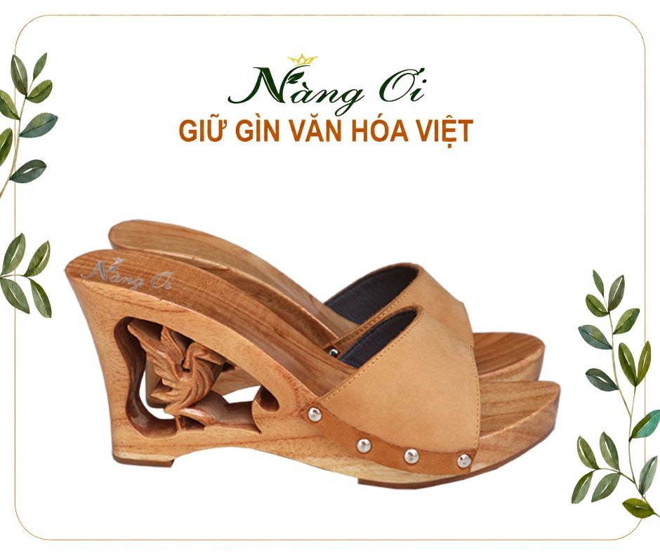 guốc gỗ chạm phượng hoàng
